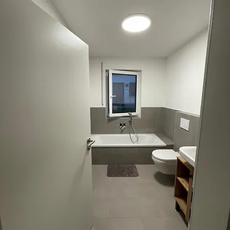 Apartamento Hochwertige Stilvolle 2 Erdgeschoss Mit Grosser Terasse Und Garten