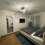 Hochwertige Stilvolle 2 Erdgeschoss Mit Grosser Terasse Und Garten Appartement Pörnbach