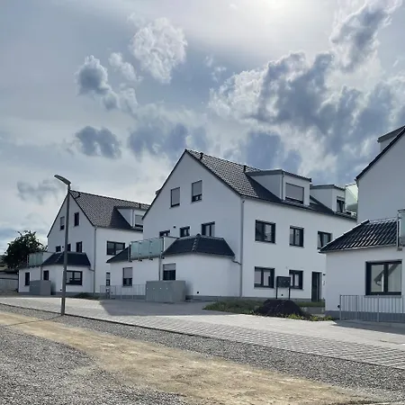 Apartmán Hochwertige Stilvolle 2 Erdgeschoss Mit Grosser Terasse Und Garten